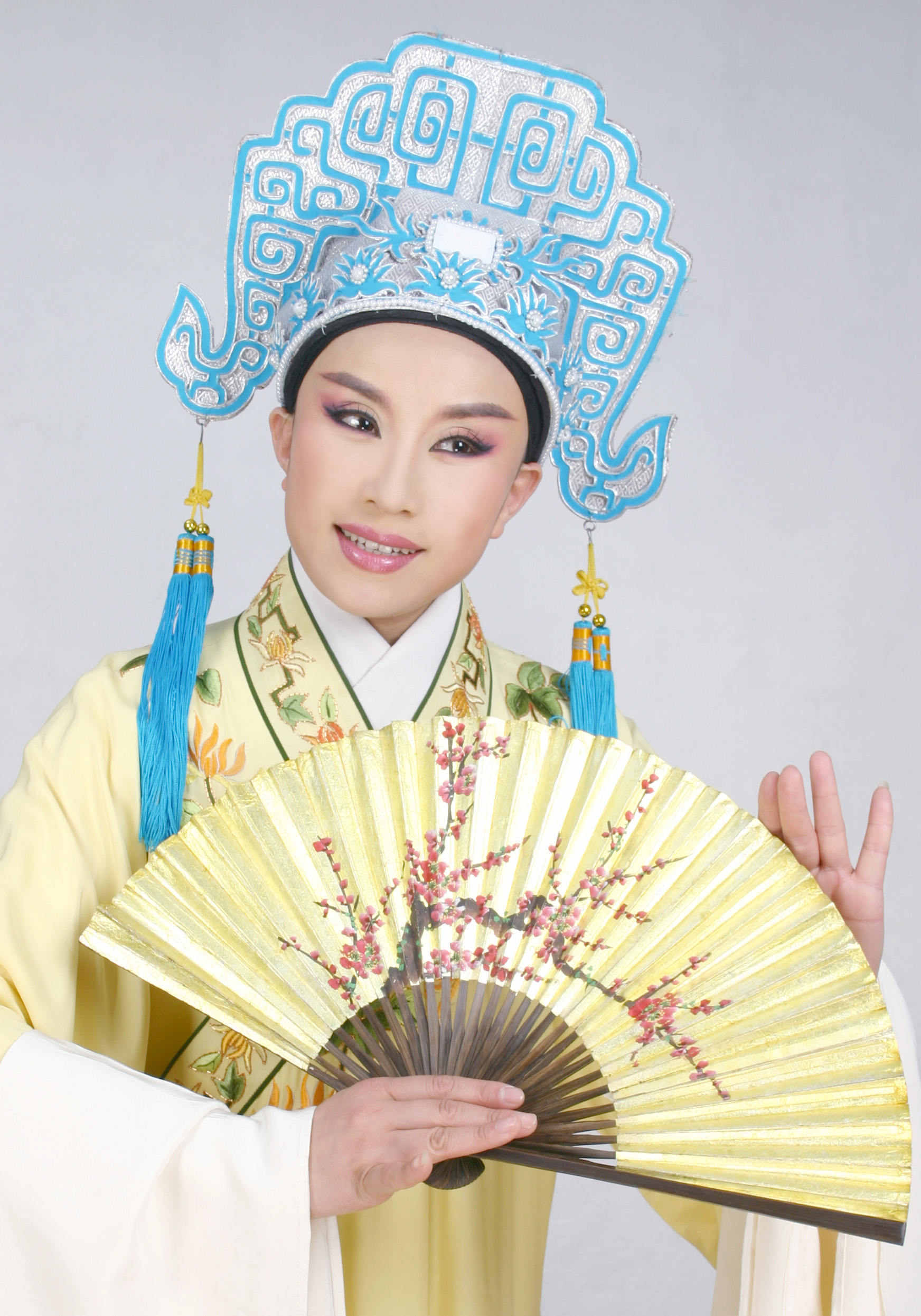 祝英台:陈  飞,周燕萍,谢  小,孙琴菲梁山伯:吴凤花,裘再萍,娄周英,屠